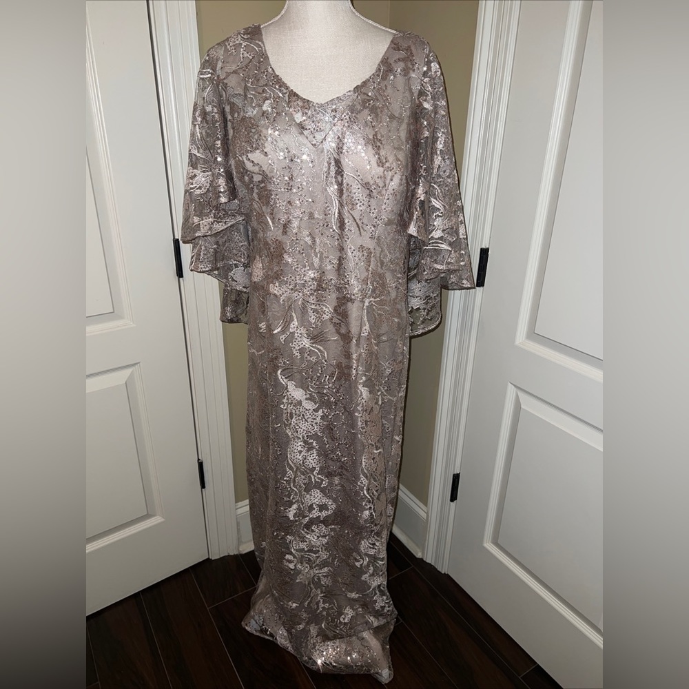 Mori Lee Champagne Lace Evening Gown - Picture 3 of 12